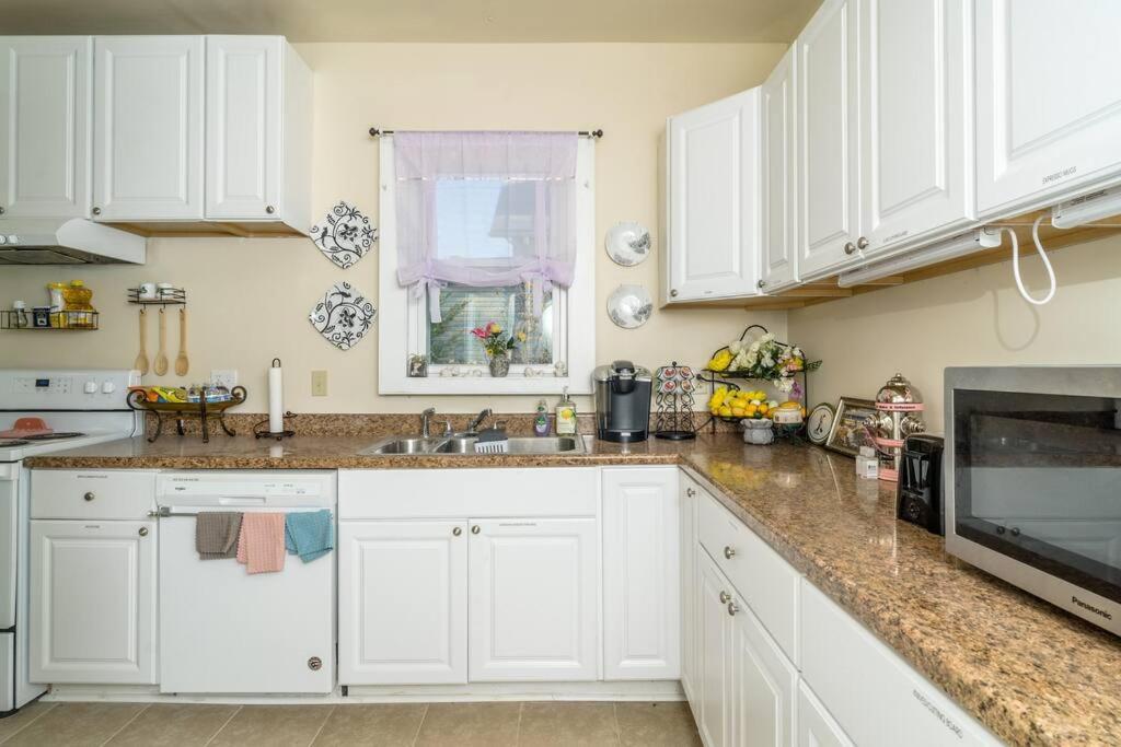Dog And Family Friendly 4Br W Wifi And Fenced Yard By Zen Living Short Term Rental Luray Eksteriør billede