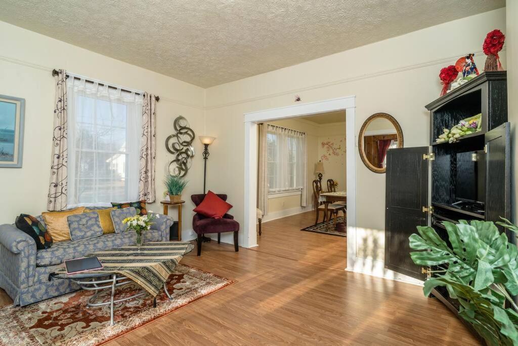 Dog And Family Friendly 4Br W Wifi And Fenced Yard By Zen Living Short Term Rental Luray Eksteriør billede